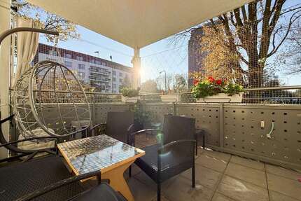 Wohnung zum Kaufen in Frankfurt am Main Niederursel 305.000 € 80 m²