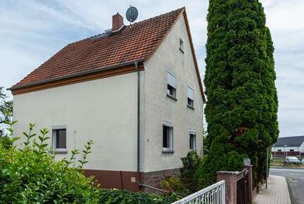 Haus zum Kaufen in Dreieich Offenthal 450.000 € 106 m²