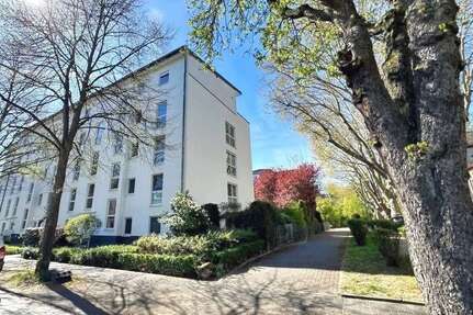 Wohnung zum Kaufen in Wiesbaden 298.000 € 72.8 m²